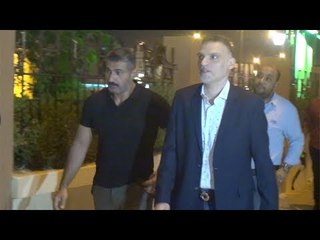 مصطفى شعبان وياسر جلال ومحمد إمام في عزاء والدة فتحي عبدالوهاب