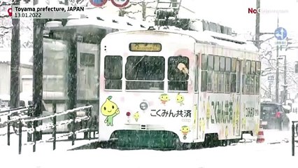 Download Video: NoComment | Fuertes tormentas de nieve con ventiscas cegadoras azotan el norte y el oeste de Japón