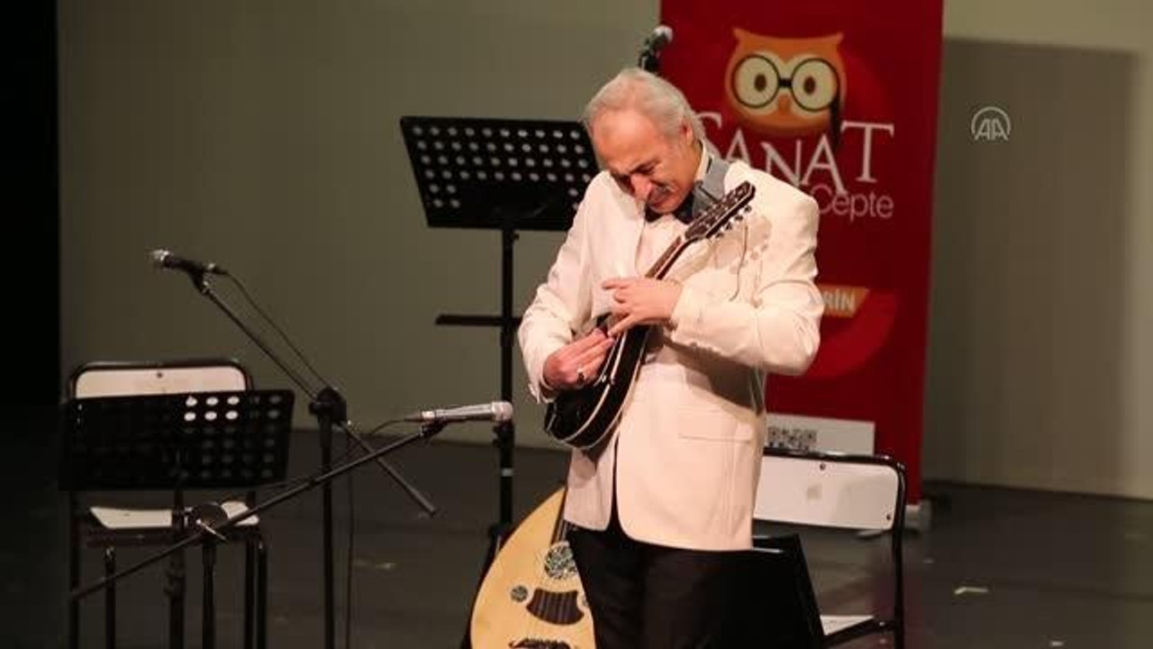 Devlet Klasik Türk Müziği Korosundan "Tango ve Alaturka'da Valsler" konseri