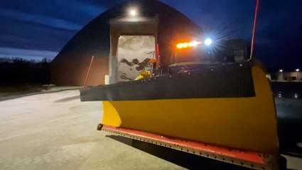 Road crews brace for approaching winter storm