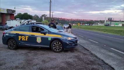 Ações para coibir abusos na BR-277 são realizadas pela PRF em Cascavel