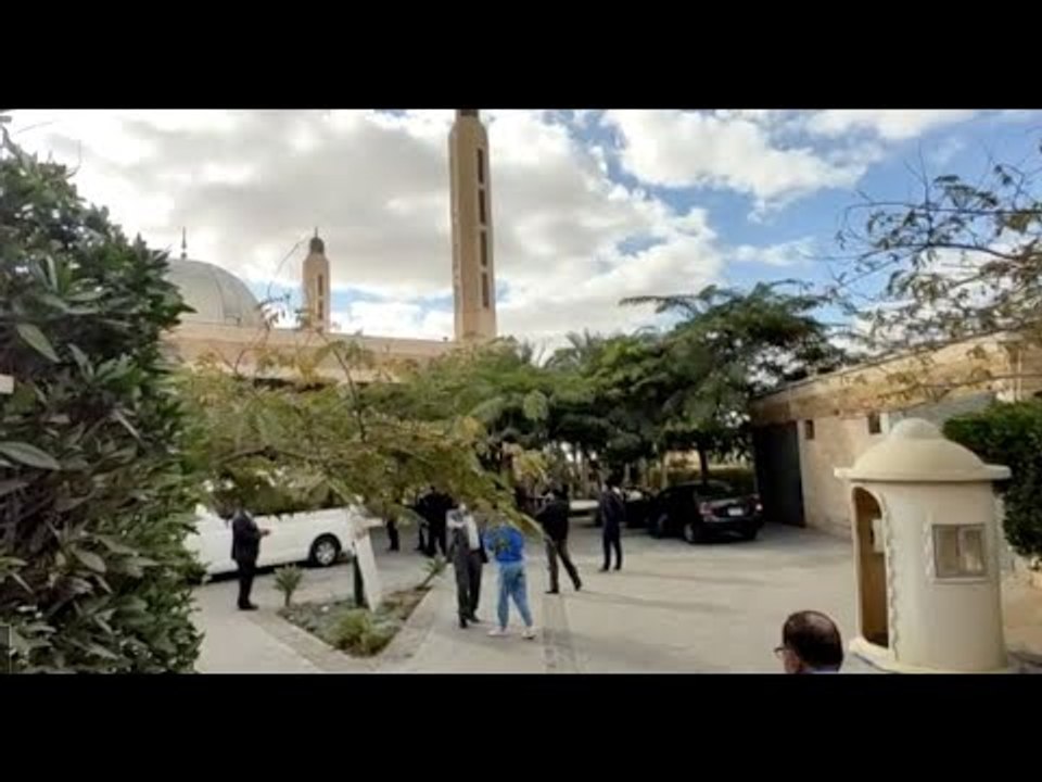وصول جثمان صفوت الشريف للمسجد حسن الشربتلي لأداء صلاة الجنازة
