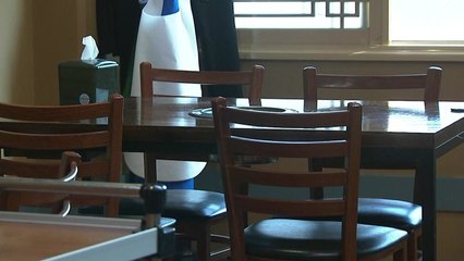 "인원 제한만 6명으로 완화"...자영업자들 '반발' / YTN