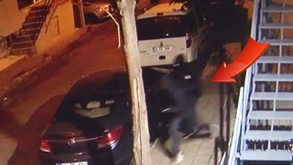 Soygun için girdiği evde ev sahibi ile burun buruna gelen hırsız, nasıl kaçacağını bilemedi