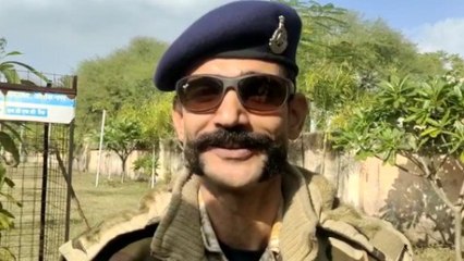 MP पुलिस में एक और 'राकेश राणा', कांस्टेबल श्रीराम दुबे बोले-'हमारी मूंछों को रहने दो सलामत'