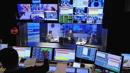 Covid-19 : le port du masque obligatoire en extérieur suspendu à Paris