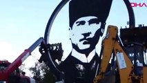 Beylikdüzü'nde Atatürk silueti devrilmesin diye böyle önlem alındı