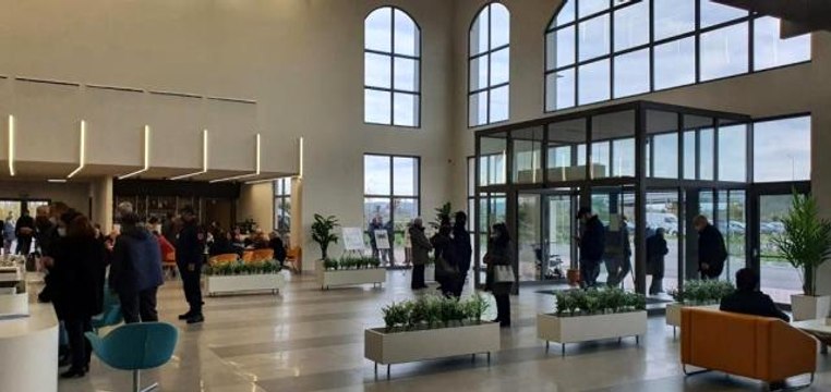 Arnavutluk'ta Türkiye'nin inşa ettiği hastane, sağlık ve güven veriyor