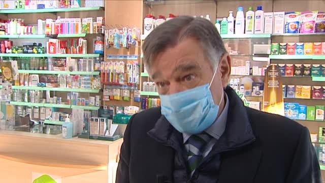 El presidente de Colegios de Farmacéuticos de Madrid destaca que el farmacéutico no es especulador, es un profesional sanitario y fijar un precio máximo en los test es muy buena medida