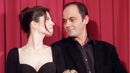 GALA VIDEO - Le jour où Jean-Pierre Bacri a eu le coup de foudre pour Agnès Jaoui