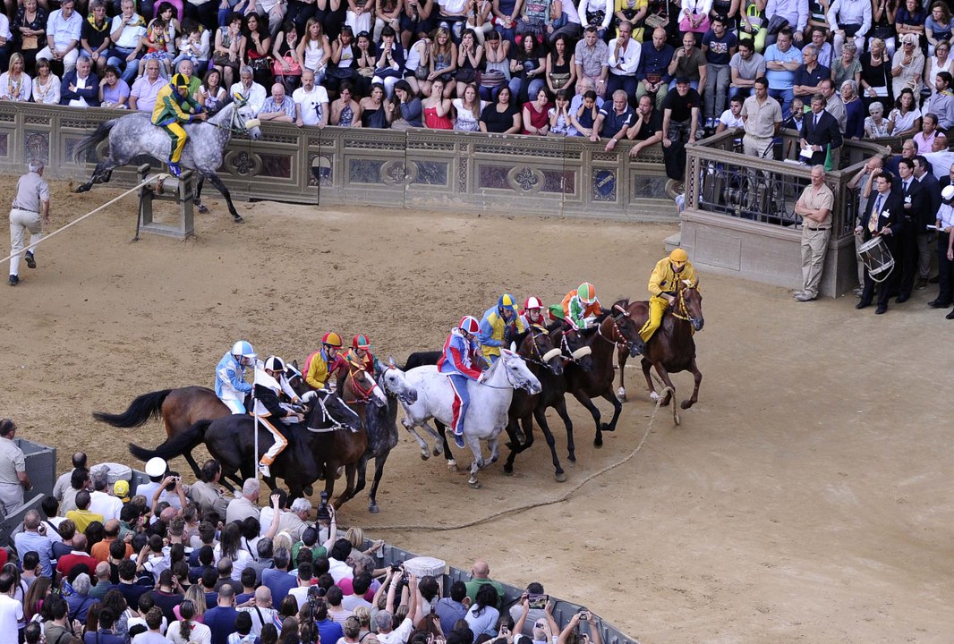 Siena vuole correre il Palio 2022