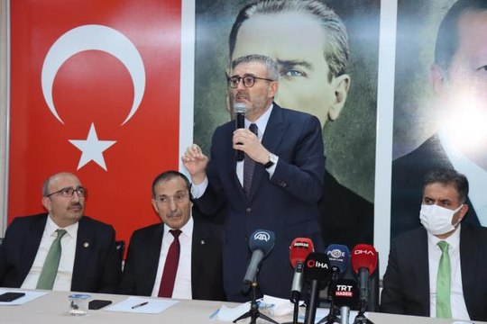 Son dakika haber... Mahir Ünal: HDP'nin yanında CHP'de terörü savunmaya başladı
