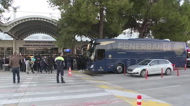 Fenerbahçe kafilesi ANTALYA - Fenerbahçe kafilesi Antalya'da