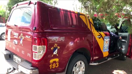 Idosa recebe massagem cardíaca e é colocada no oxigênio após possível convulsão