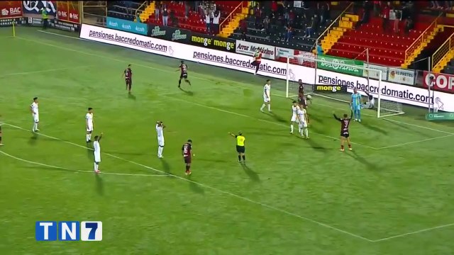 tn7-mezclar-burbujas-entre-jugadores-podria-vilver-a-ser-sancion-en-los-clubes-140122