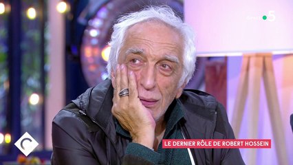 VOICI - Gérard Darmon : cette phrase de Robert Hossein avant de mourir qui l'a bouleversé