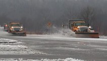 Conditions deteriorate as snow sweeps across Iowa