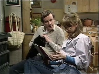 The Good Life S02E07 - Going To Pot