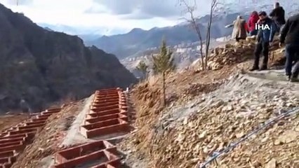 Sular altında kalacak Yusufeli'de 'mezarlarınızı taşıyın' çağrısı