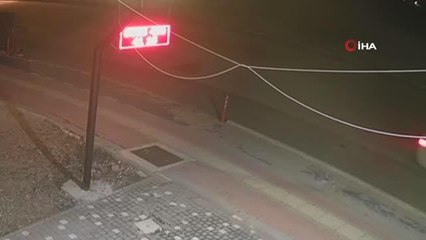 Alkollü sürücü karşı yönden gelen araca böyle çarptı
