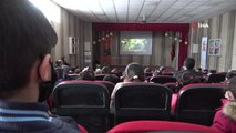 Sinema salonu olmayan Ardahan'da film günleri başladı