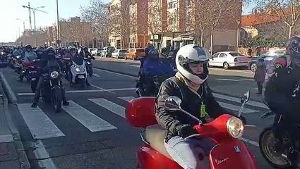 Desfile de banderas en Pingüinos 2022