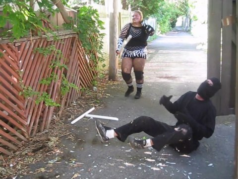 Intergender Match - Miniak VS Robb Banks - CHW Backyard Wrestling