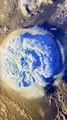 Tonga yakınlarındaki su altı volkanının patlama anı uzaydan görüntülendi