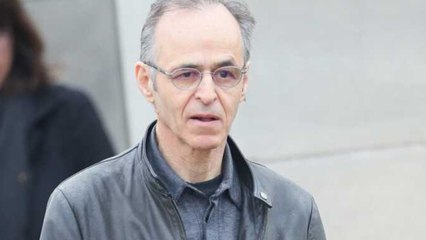 GALA VIDÉO - Jean-Jacques Goldman remet les pendules à l’heure concernant 2 albums hommages à venir...