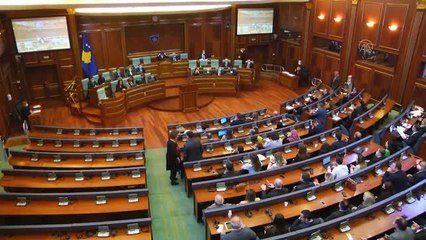 Son dakika: Kosova Meclisi, Sırbistan'daki referandumun Kosova'da da yapılabilmesini engelleyen kararı onayladı