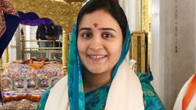 Mulayam family's Aparna Yadav likely to join BJP