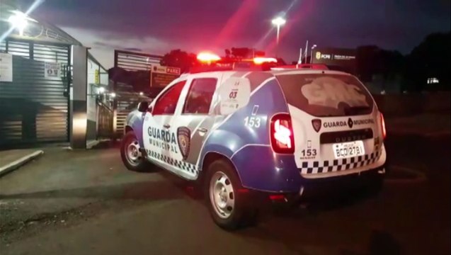 Homem é detido com pistola 9mm e 16 munições após ameaçar travesti, no Centro