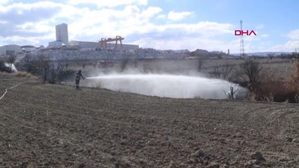 BURDUR'DA SAZLIK ALANDA YANGIN