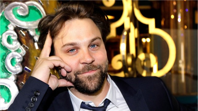 GALA VIDEO - “Complètement pitre” : Arthur Jugnot touchant, évoque son fils qu’il a eu avec Cécilia Cara