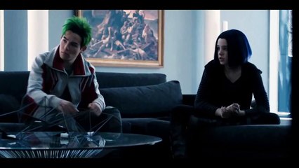 Titans (2018) Saison 1 - Promo "Asylum" (EN)