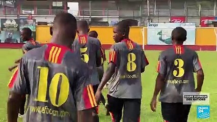 Cameroun : à Douala, l'Ecole des Brasseries forme des apprentis footballeurs