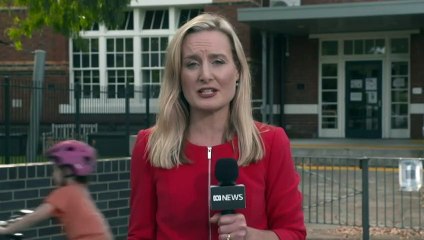 Victoria's COVID-19 cases continue to drop as state records 17 more deaths