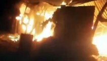 हैंडीक्राफ्ट फैक्ट्री में लगी  आग से फर्नीचर जला