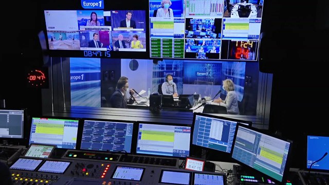 «On va augmenter de 10% les salaires nets», promet Valérie Pécresse