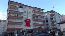 Son dakika... Kırıkkale'ye şehit ateşi düştü... Soyutemiz'in evinin sokağı Türk bayrakları ile donatıldı