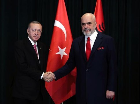 Cumhurbaşkanı Erdoğan, Arnavutluk Başbakanı Rama ile görüştü
