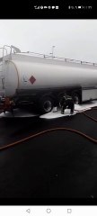 El trasvase de combustible del camión cisterna accidentado paraliza la TF-1