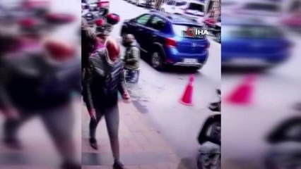 Şişli'de film gibi dolandırıcılık! 2 iş insanına önce sahte altın sattı, sonra sahte dolarla geri aldı