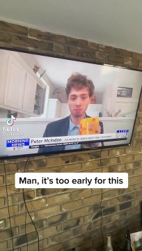 Il avale de travers en pleine interview en direct à la TV !