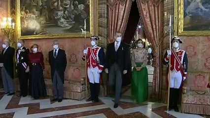 La Reina luce el vestido de Valentino