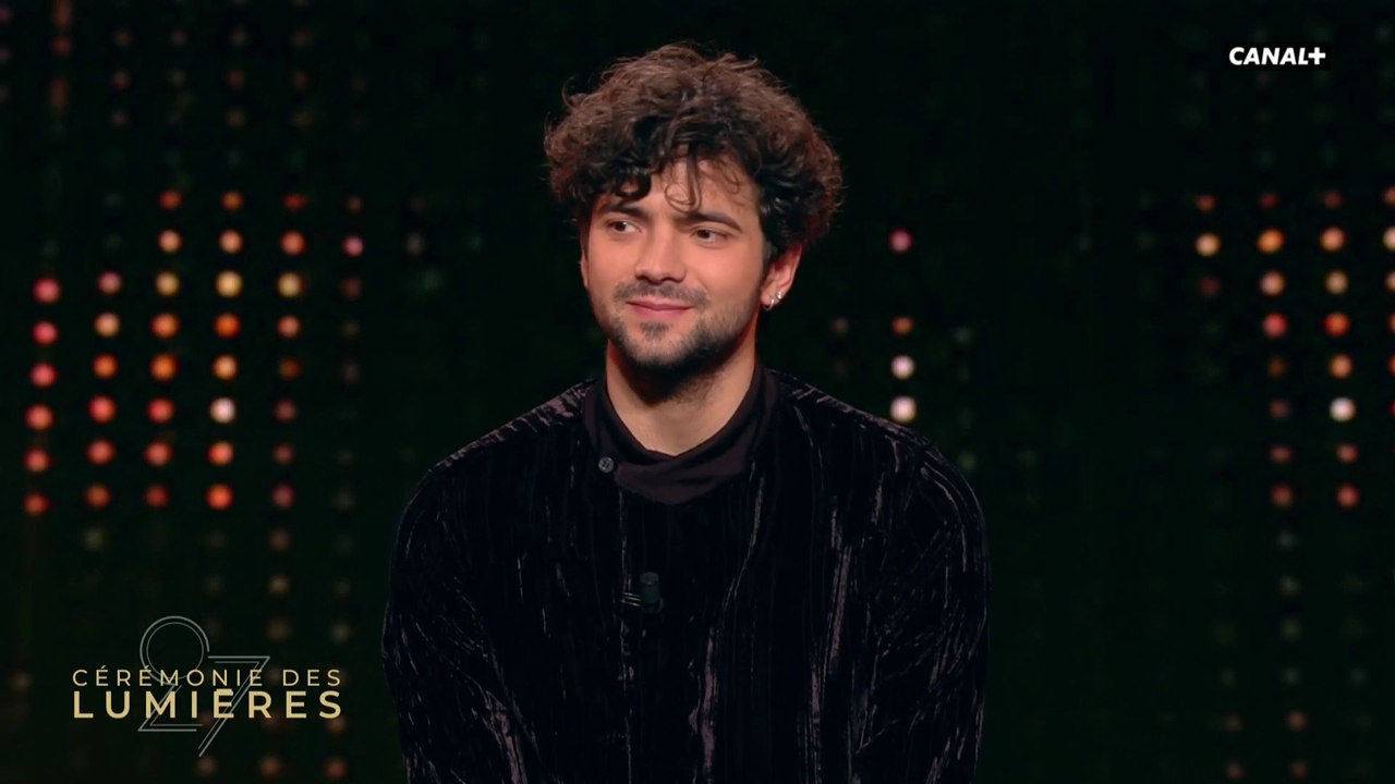 Thimotée Robart reçoit le prix de la révélation masculine - Lumières 2022
