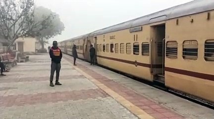 कोटा श्रीगंगानगर सुपरफास्ट का पावर फेल, घंटों अटकी रेलगाडिय़ां