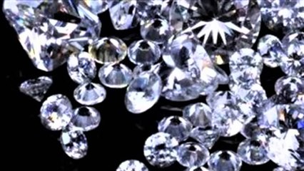 59 pieces of diamond-gold jewelery stolen Blue Dart Express