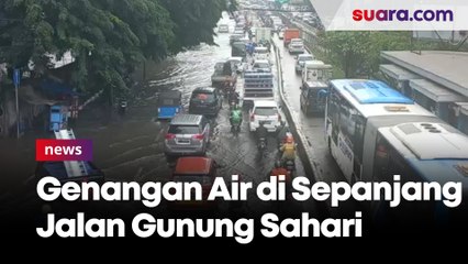 Sepanjang Jalan Gunung Sahari Tergenang Air, Begini Kondisinya