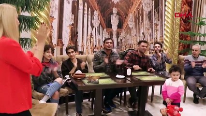 İran'dan Van'a gelen grup, alışveriş yaptıktan sonra eğlendi